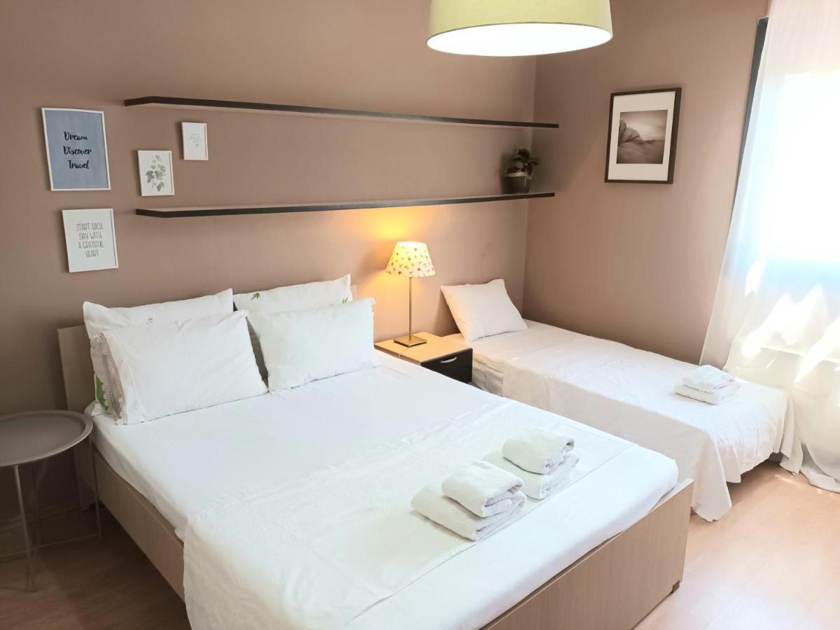 Crystal - Apartment With Garden & Parking Komotiní Kültér fotó